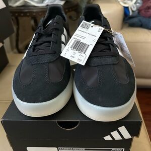 Adidas Men's Black and White Sneakers